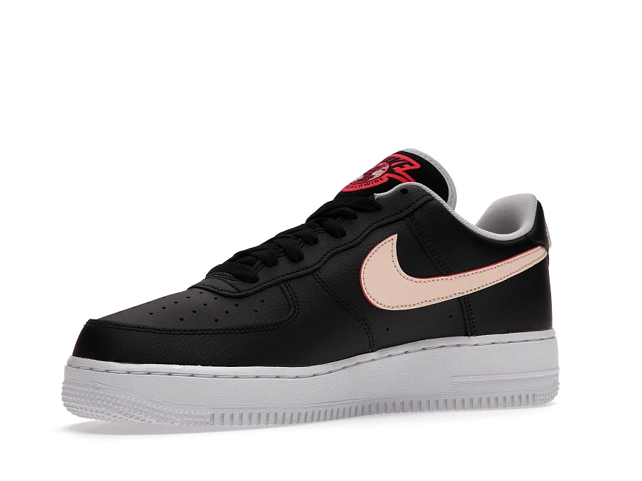 Фото № 2 с приближением к товару «‎Nike Air Force 1 Low 07 LV8 Worldwide Pack Black Flash Crimson»