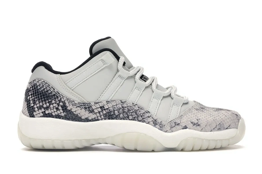 Фото № 1 с приближением к товару «‎Jordan 11 Retro Low Snake Light Bone »