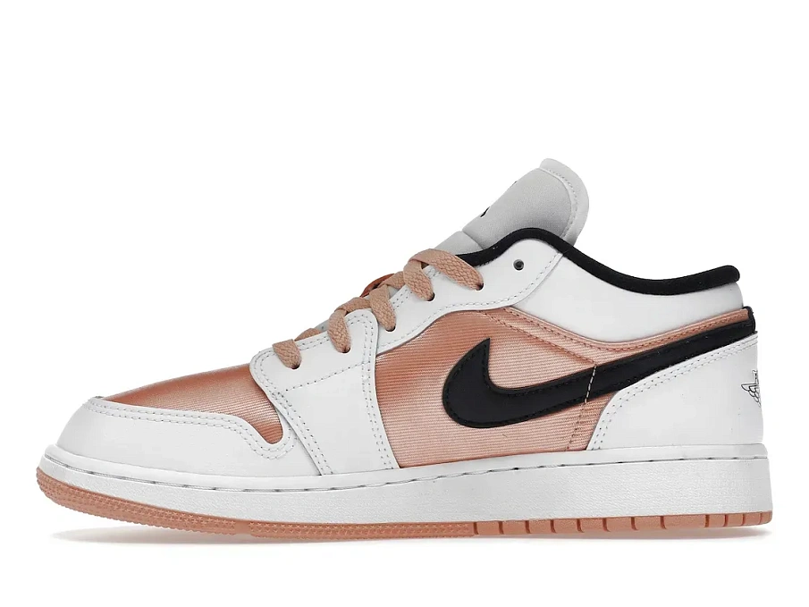Фото № 3 с приближением к товару «‎Jordan 1 Low White Light Madder Root »