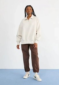 Фото № 3 с приближением к товару «‎BLAZER 77»