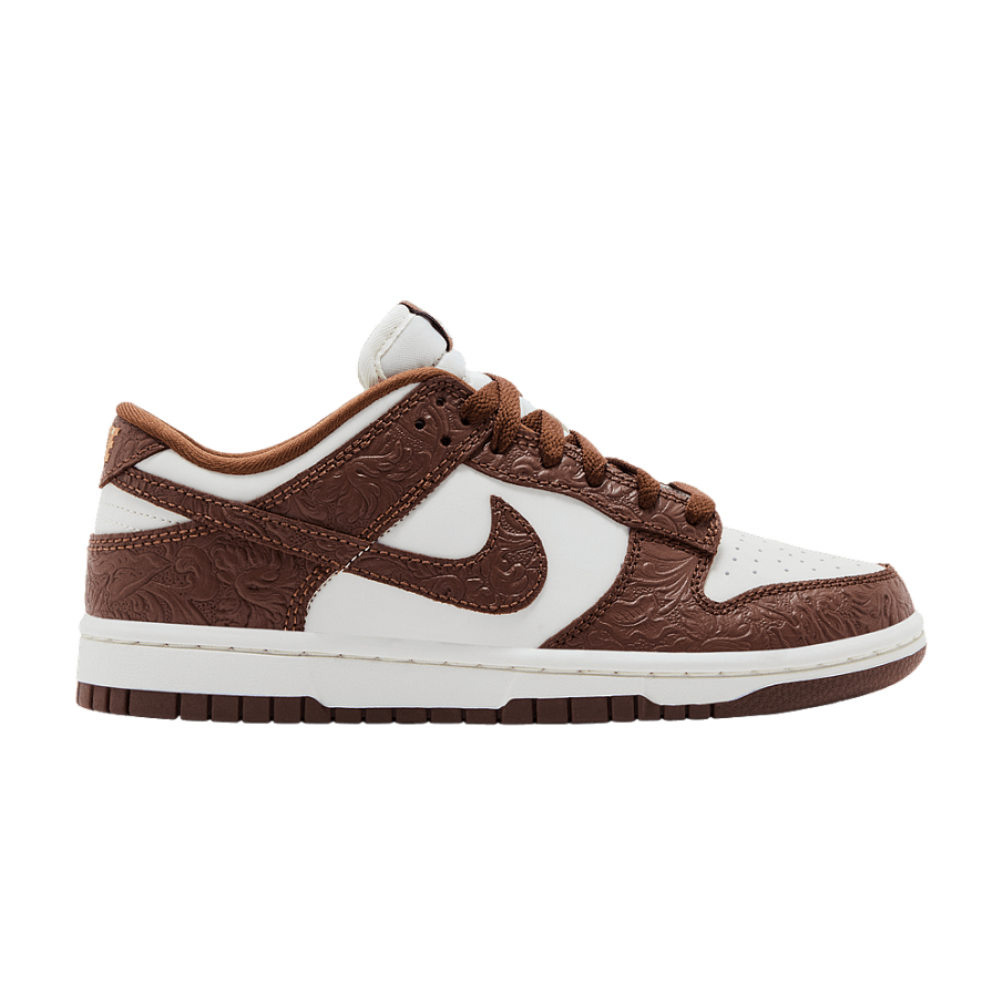 Фото № 1 с приближением к товару «‎Nike Women's Dunk Low Sail Metallic Gold»