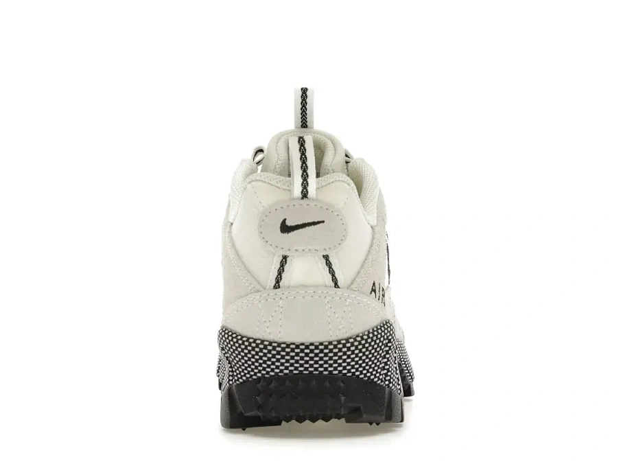 Фото № 4 с приближением к товару «‎Nike Air Humara»