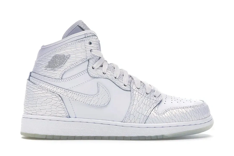 Фото № 1 с приближением к товару «‎Jordan 1 Retro High Heiress Pure Platinum »