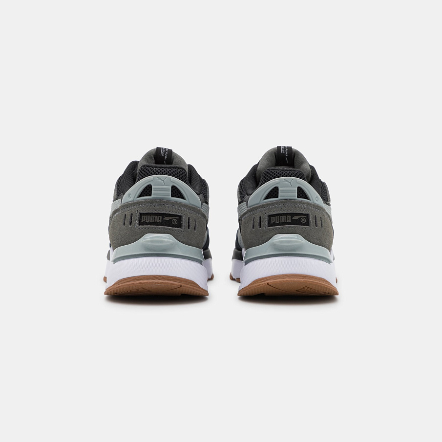 Фото № 3 с приближением к товару «‎Puma Mirage »