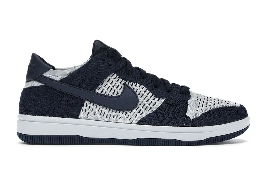 Фото № 1 с приближением к товару «‎Nike Dunk Low Flyknit College Navy Pure Platinum»