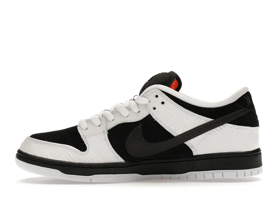 Фото № 3 с приближением к товару «‎Nike SB Dunk Low TIGHTBOOTH»