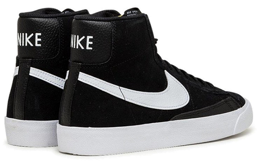 Фото № 4 с приближением к товару «‎Nike WMNS Blazer Mid '77 BlackWhite»