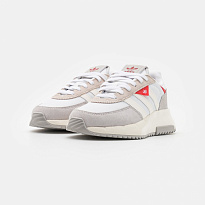Фото № 2 с приближением к товару «‎Adidas Retropy F2 »