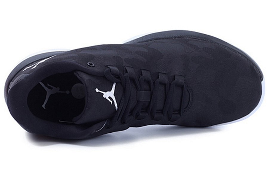 Фото № 3 с приближением к товару «‎Nike Air Jordan B. FLY X»