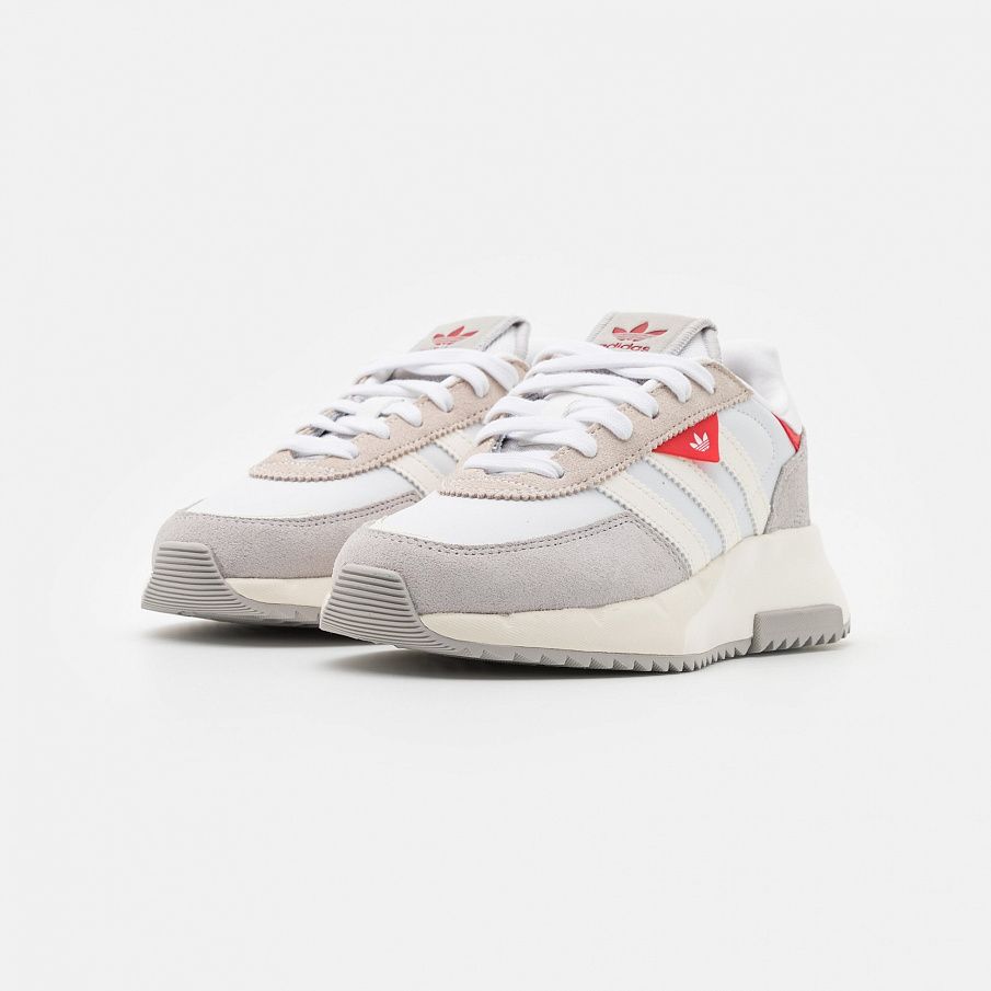 Фото № 2 с приближением к товару «‎Adidas Retropy F2 »