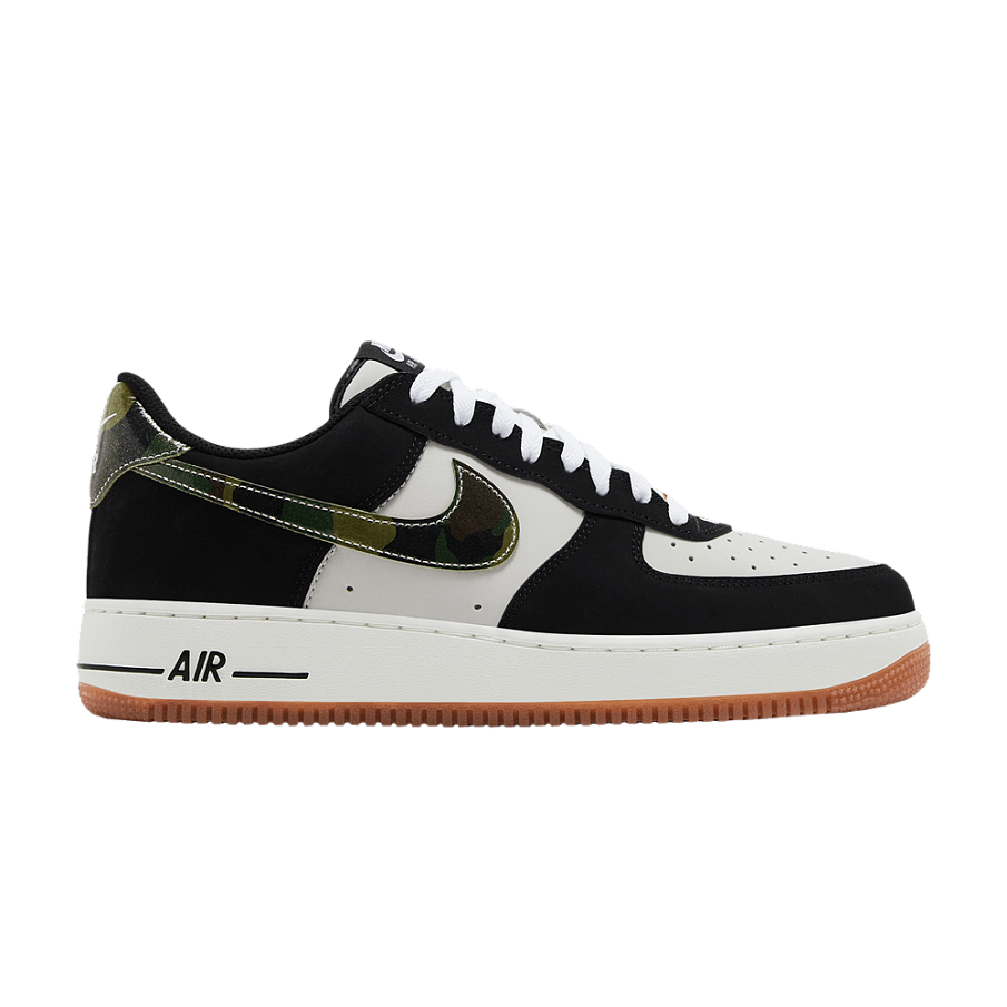 Фото № 1 с приближением к товару «‎Nike Air Force 1 Low Black Patent Camo Swoosh»
