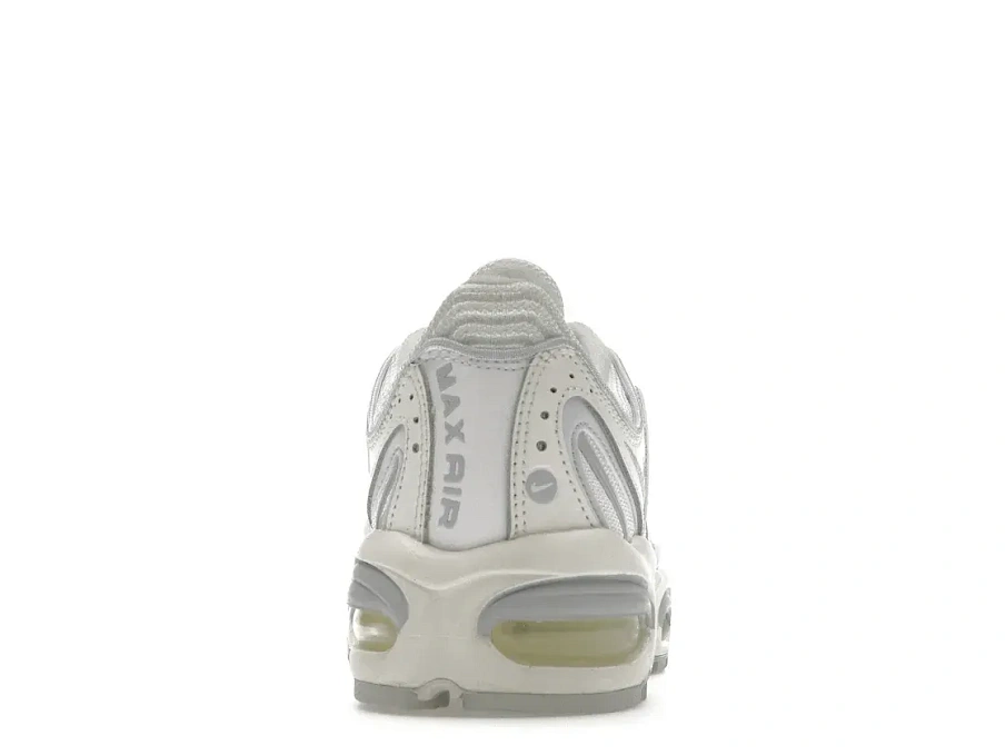 Фото № 4 с приближением к товару «‎Nike Air Max Tailwind 4 Pure Platinum»