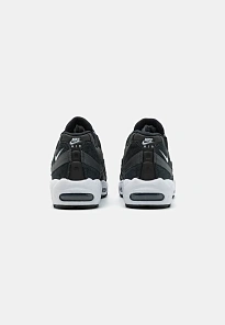 Фото № 3 с приближением к товару «‎AIR MAX 95 ESSENTIAL»