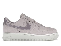 Фото № 1 с приближением к товару «‎Nike Air Force 1 Low '07»