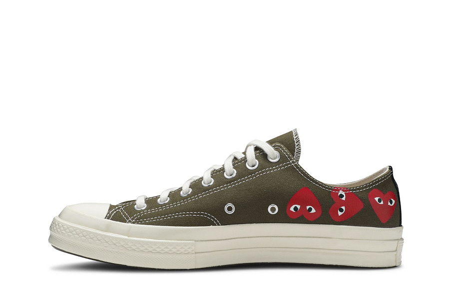 Фото № 4 с приближением к товару «‎Comme des Garçons Play x Converse Chuck 70 Low Top Multi Heart»