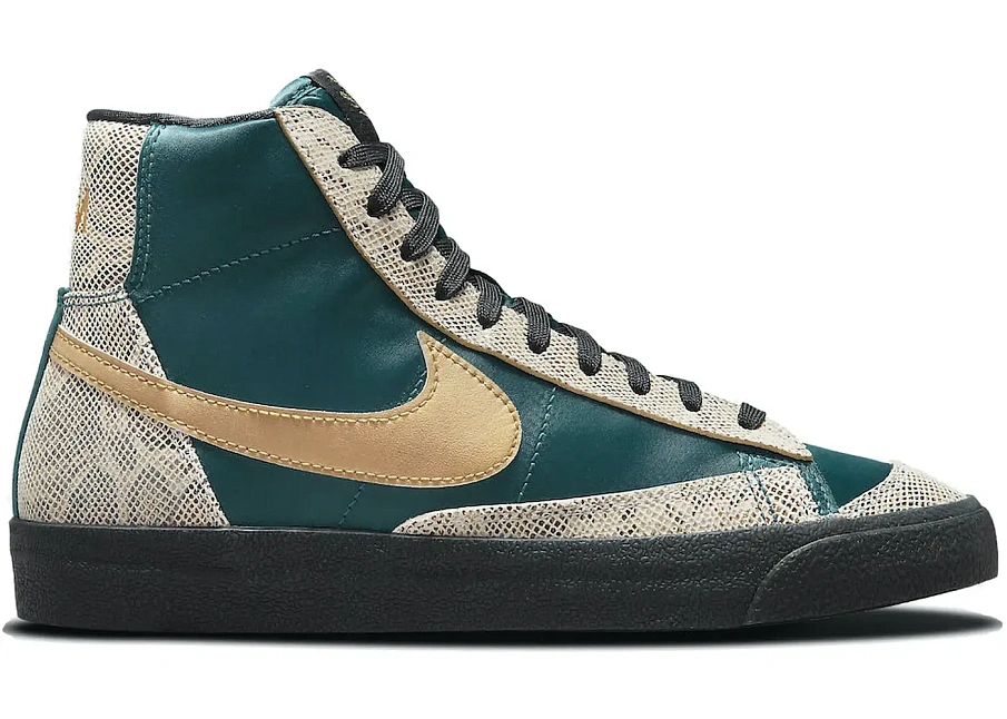 Фото № 1 с приближением к товару «‎Nike Blazer Mid 77 Lucha Libre »