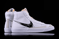 Фото № 3 с приближением к товару «‎Nike Blazer Mid 77 Sketch White Black»