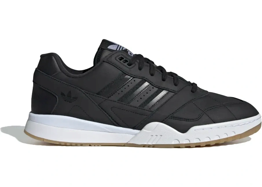 Фото № 1 с приближением к товару «‎adidas A.R. Trainer Core Black»