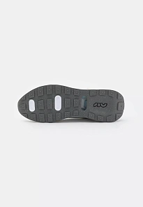 Фото № 4 с приближением к товару «‎W AIR MAX PRE DAY NN»