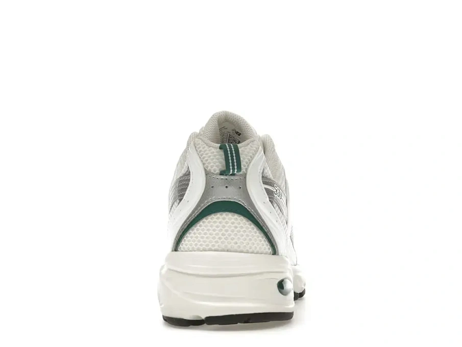 Фото № 4 с приближением к товару «‎New Balance 530»