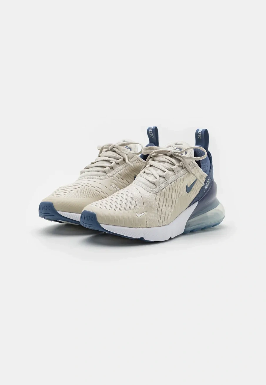 Фото № 4 с приближением к товару «‎AIR MAX 270»