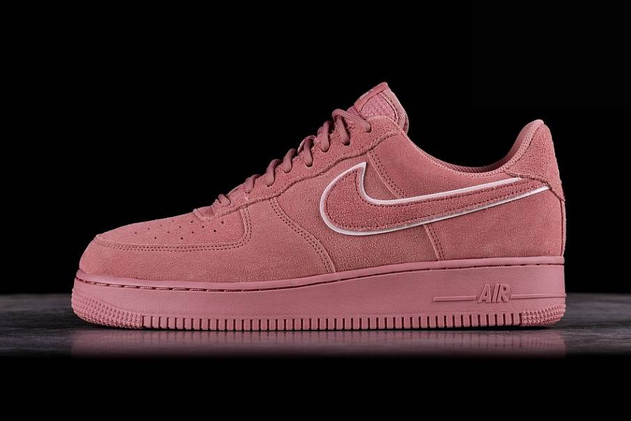 Фото № 1 с приближением к товару «‎Nike Air Force 1 ’07 Lv8 Stardust »