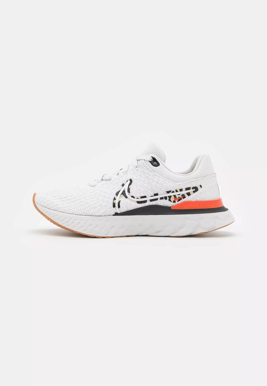 Фото № 1 с приближением к товару «‎W REACT INFINITY RUN FK 3 LP»