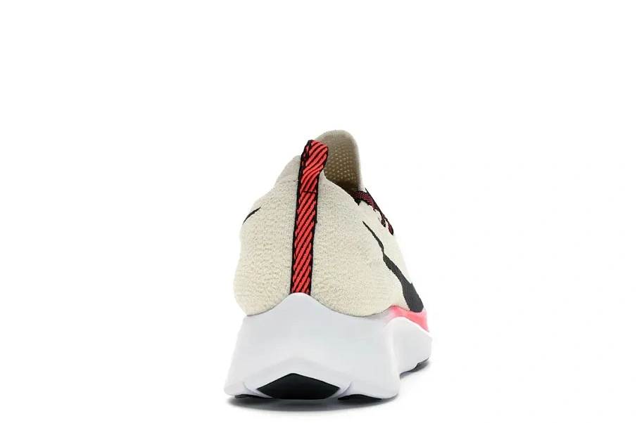 Фото № 4 с приближением к товару «‎Nike Zoom Fly Flyknit Light Cream»