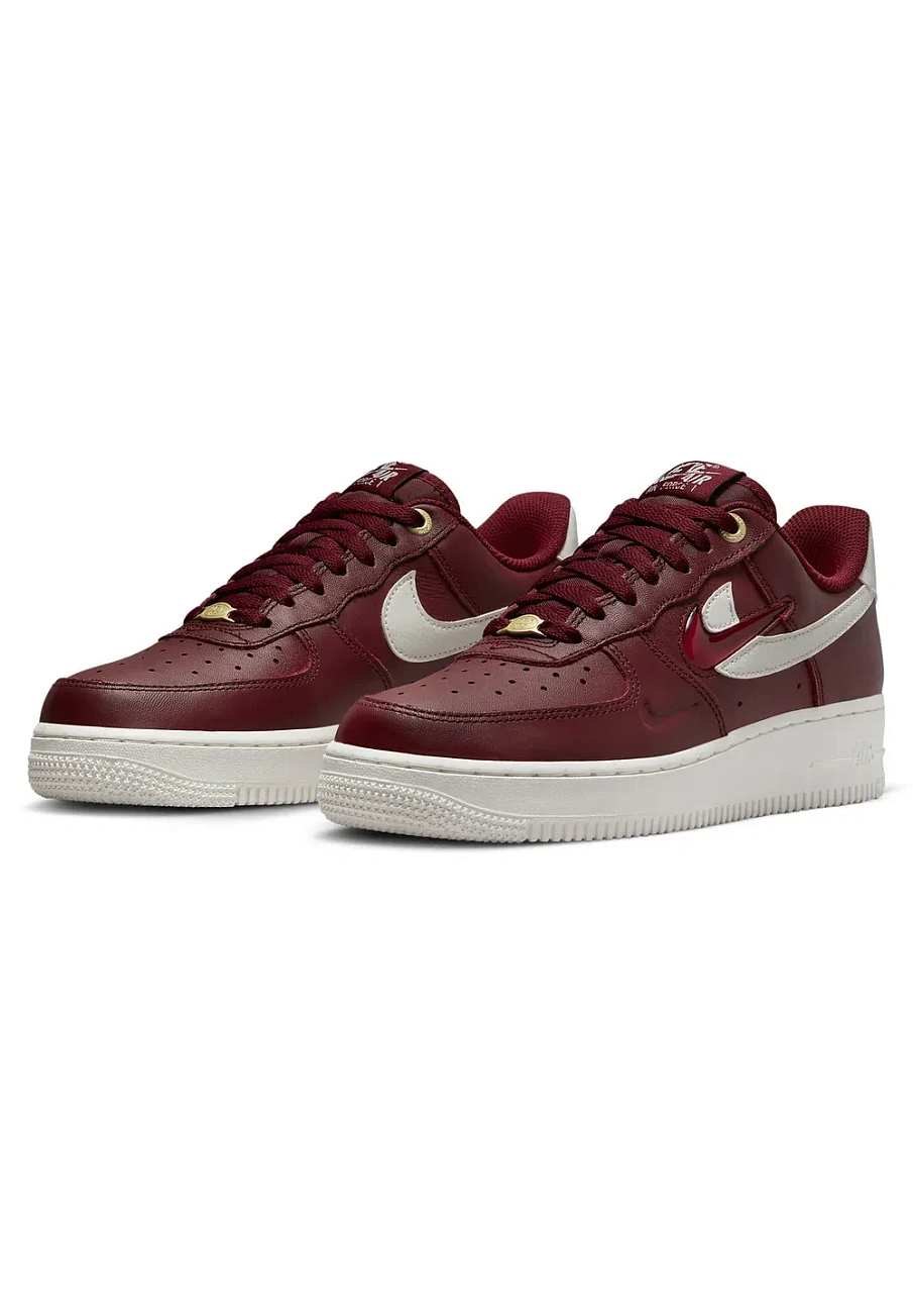 Фото № 2 с приближением к товару «‎Nike Air Force 1 '07 Premium»