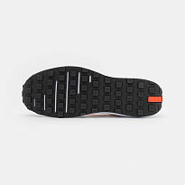 Фото № 5 с приближением к товару «‎Nike Waffle One »