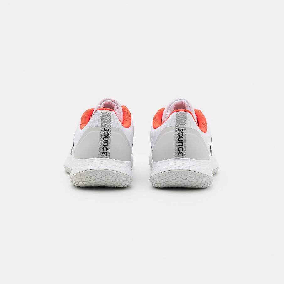 Фото № 3 с приближением к товару «‎Adidas Forcebounce»