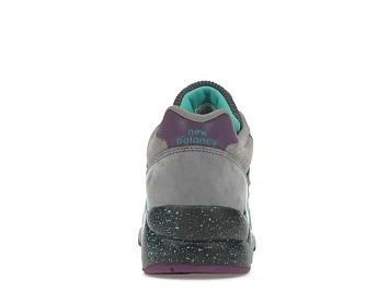 New Balance 580 - 4