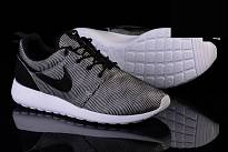 Фото № 1 с приближением к товару «‎Nike Roshe One Prem Plus »