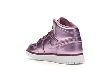 Фото № 6 с приближением к товару «‎Jordan 1 Mid Pink Rise »
