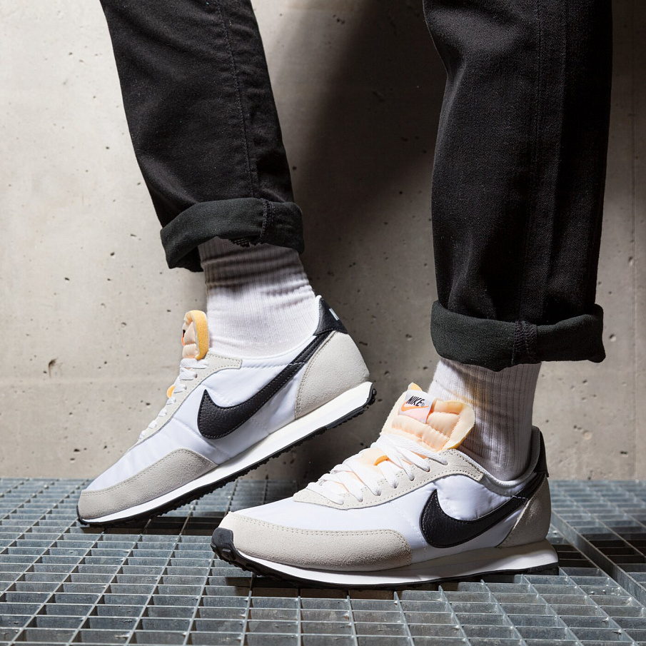 Фото № 2 с приближением к товару «‎Nike Waffle Trainer 2»