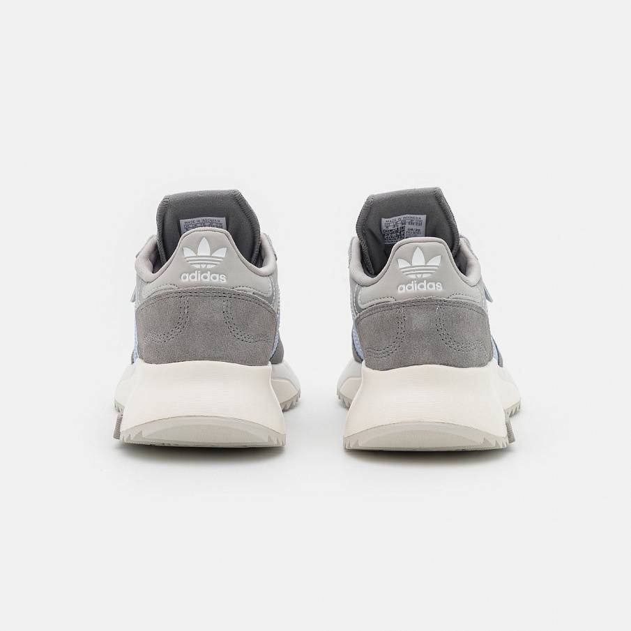 Фото № 3 с приближением к товару «‎Adidas Retropy F2 »