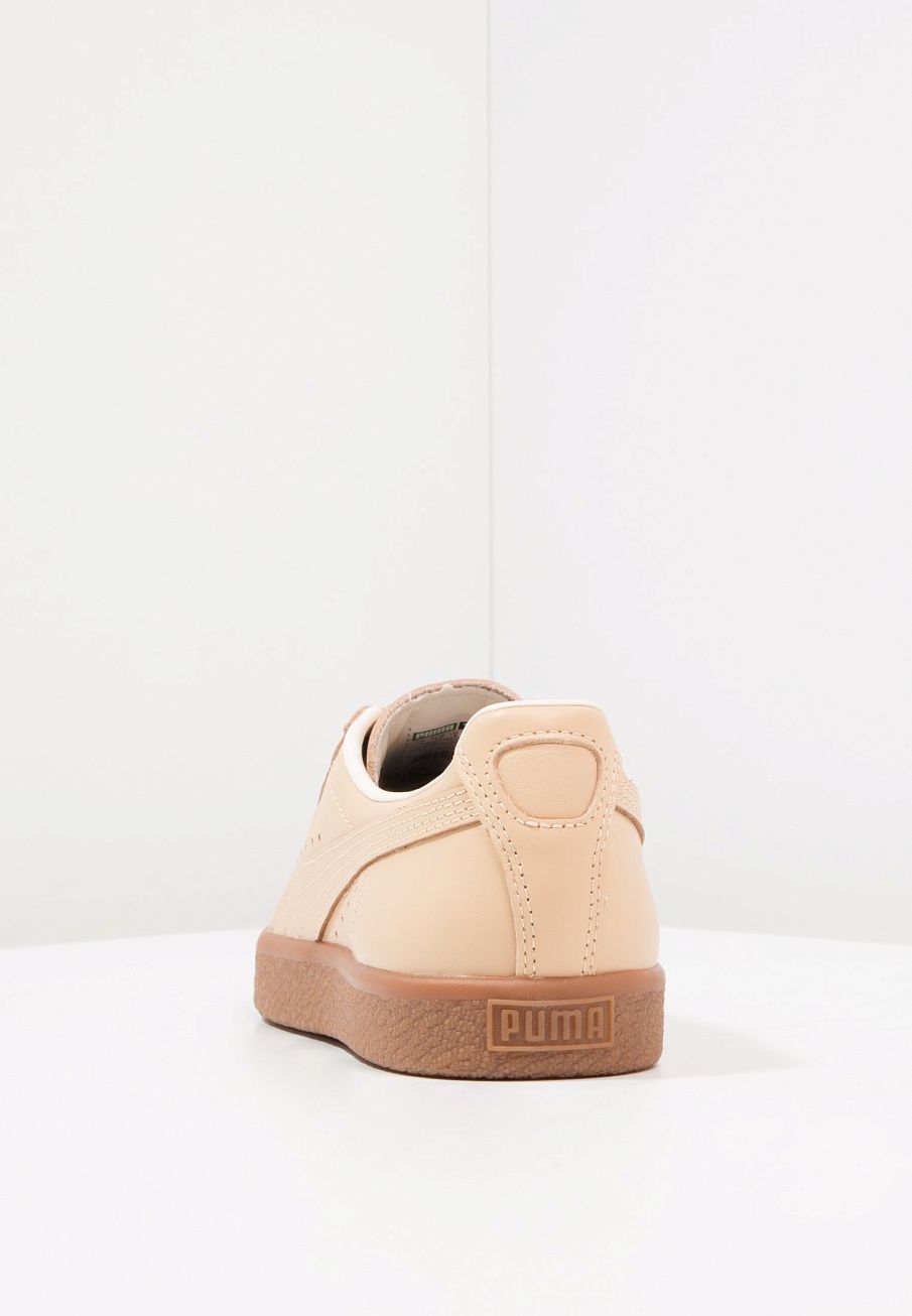 Фото № 4 с приближением к товару «‎Puma Clyde Veg Tan Naturel »