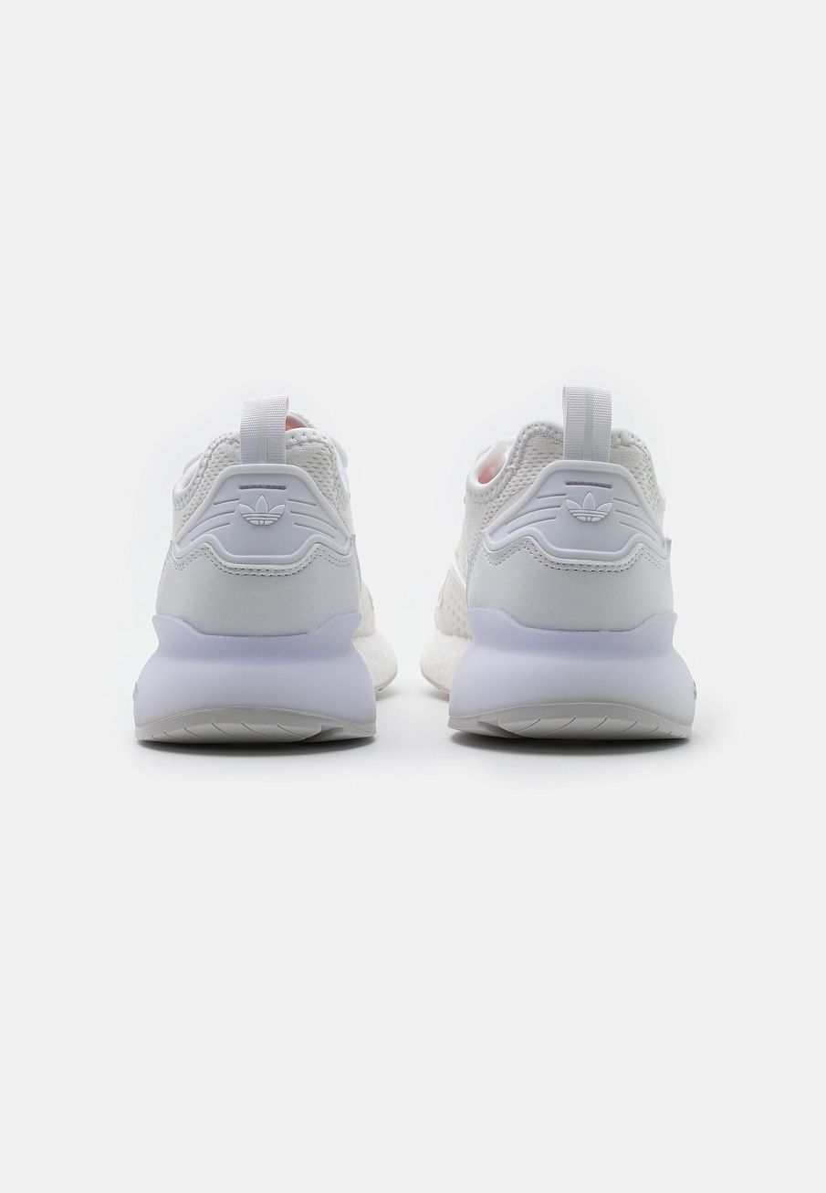Фото № 3 с приближением к товару «‎Adidas ZX 2K Boost »
