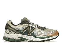 Фото № 1 с приближением к товару «‎New Balance 860v2»