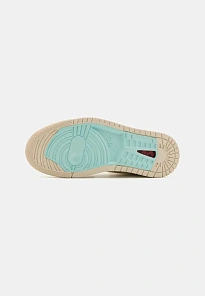 Фото № 4 с приближением к товару «‎AIR JORDAN 1 ZOOM CMFT»
