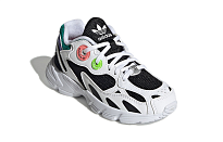 Фото № 3 с приближением к товару «‎BP adidas originals Astir Running shoes»