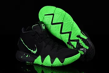 Nike Kyrie 4  - 2