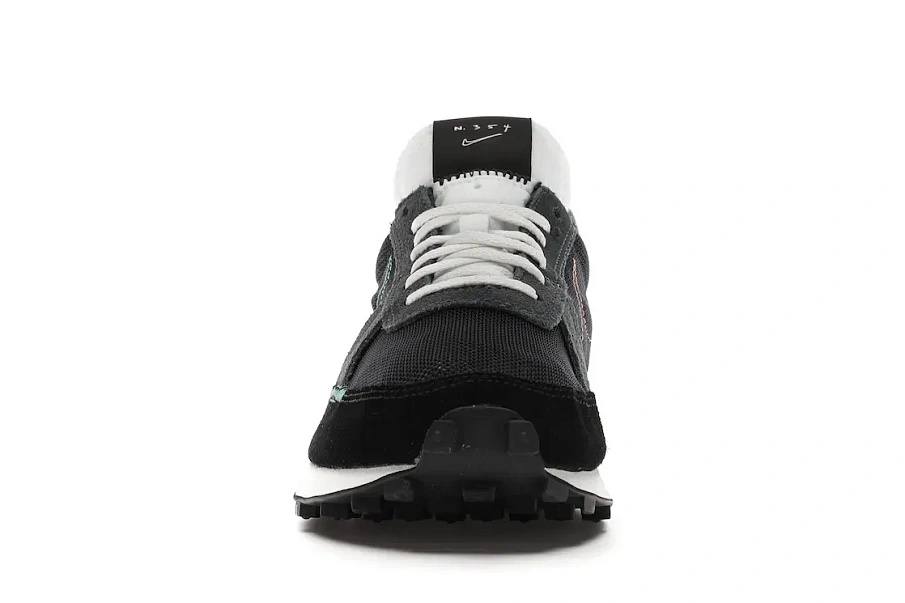 Фото № 2 с приближением к товару «‎Nike Daybreak Type Black Menta»