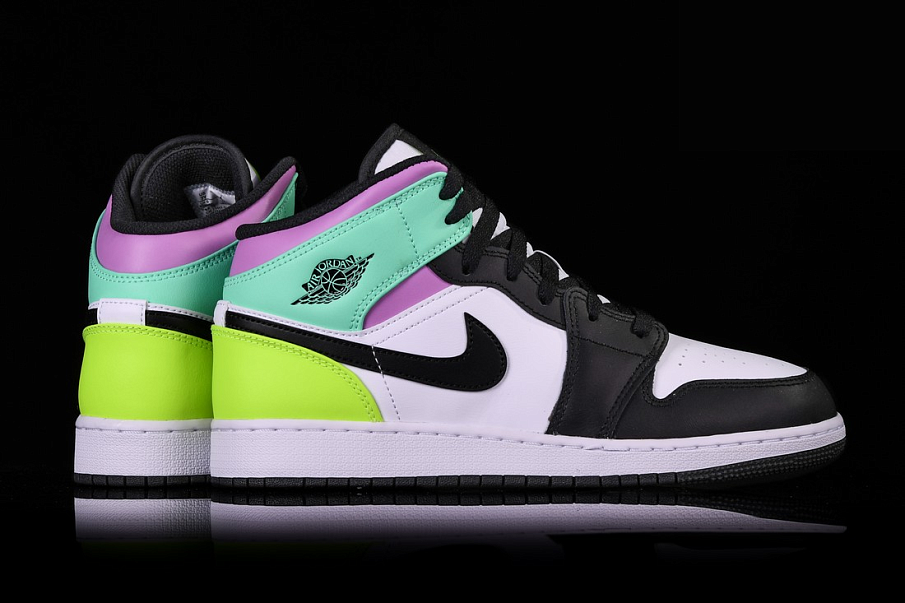 Фото № 3 с приближением к товару «‎Nike Air Jordan 1 Retro Gs Pastel Toe»