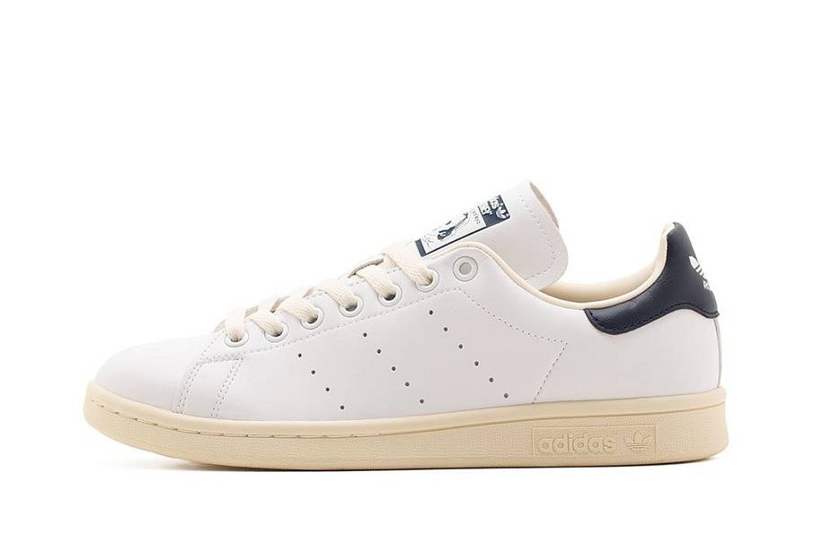 Фото № 2 с приближением к товару «‎Adidas Stan Smith»