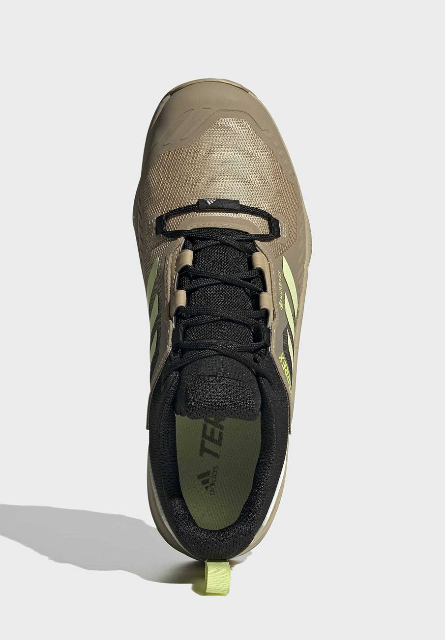 Фото № 4 с приближением к товару «‎Adidas Terrex»