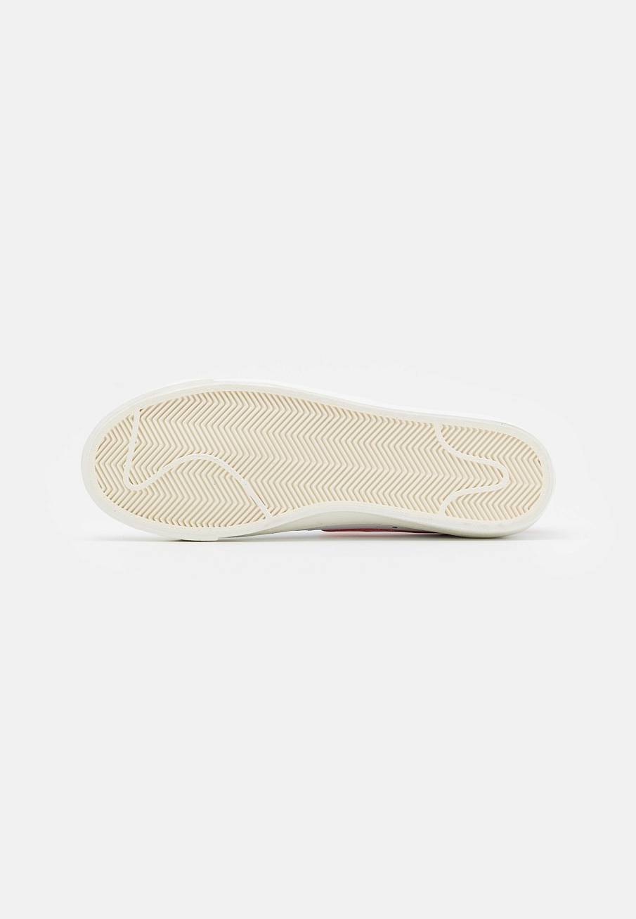 Фото № 5 с приближением к товару «‎Nike Blazer ’77 Vntg »