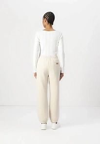 Фото № 3 с приближением к товару «‎CLASSIC PANT»