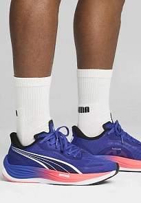 Фото № 1 с приближением к товару «‎Road running shoes»