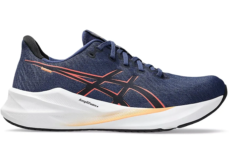 Фото № 1 с приближением к товару «‎ASICS Versablast 4»